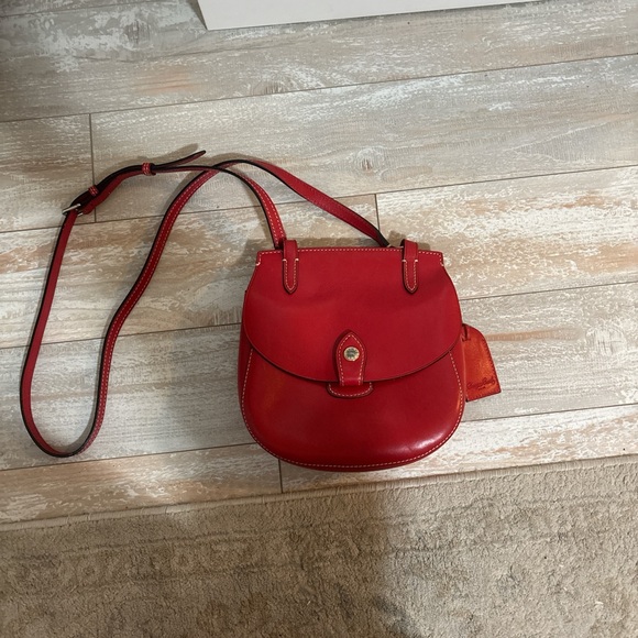 Red Leather Crossbody Dooney & Bourke Bag - Picture 1 of 5